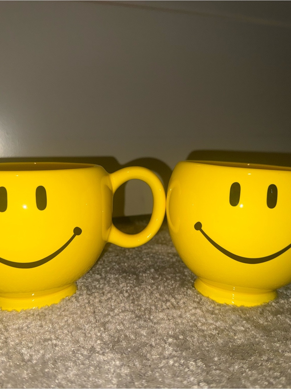 Yellow Smiley Face Ceramic Mug - Cheerful Home Accent